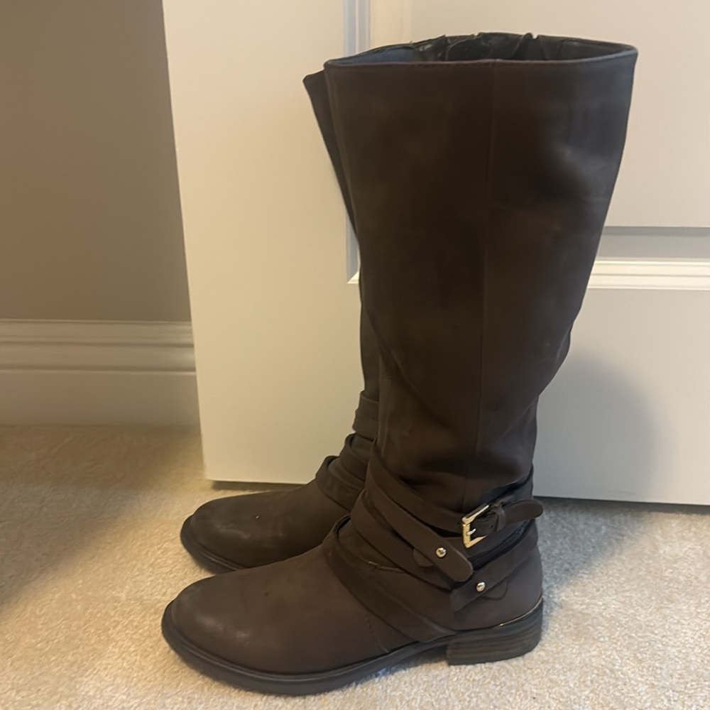 STEVE MADDEN Albany boots women size 6